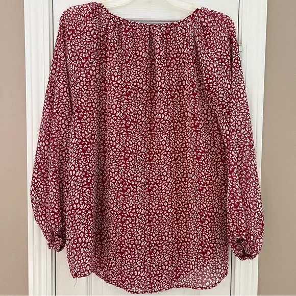 Lightweight Long Sleeve Loose Boho Red & White Floral Blouse Size M - Picture 2 of 8